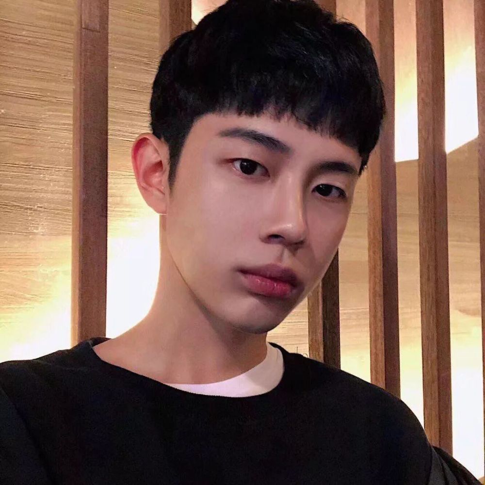 帅掉渣儿的大哥哥发型