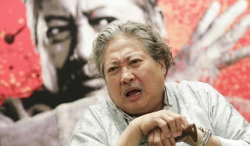 她是香港大佬的女儿,35岁还没结婚,令人不解