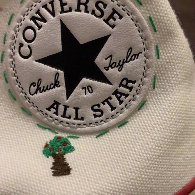 最近火了"匡威绣花"!经典款可爱到爆,看到图4,是在下输了!