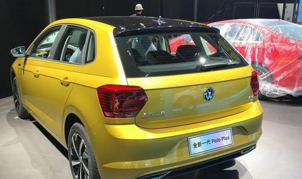 19款大众poloplus来了!油耗仅5.5l,比飞度大气!