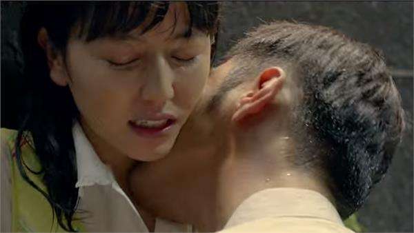 "渣男"才不会亲你这"三个地方",好好珍惜真心爱你的小哥哥吧!