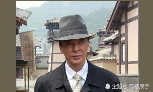 电视纪录片《迷徒》剧照第二个疑问就是,这八年来,郑蕴侠又是怎样成功