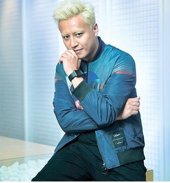 闻记》而剧中头等出击的故事《咖喱鸡》,张建声饰演的反派真的很厉害