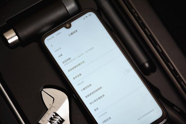 小米千元機增加新功能:可語音喚醒小愛同學,你用過嗎?