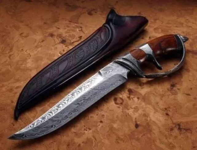 龙泉宝剑闻名世界的十六款经典短刀个个都是强悍霸气之作你认识几把