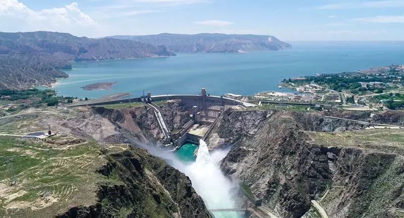 鸟瞰龙羊峡水电站.图片来源:黄河公司新闻中心