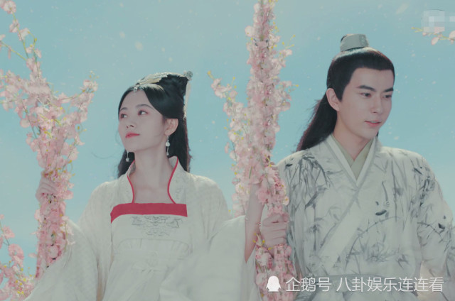 新白娘子传奇:许姐姐被蛤蟆精蛊惑,看穿白素贞真身,6个字吓晕