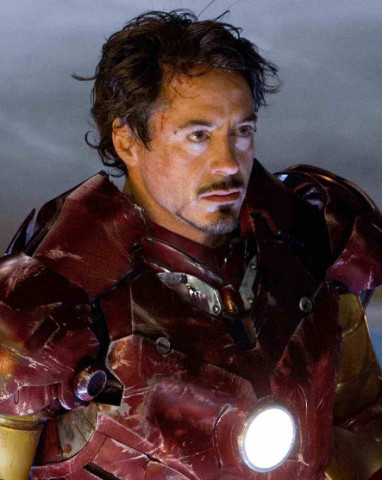 当超级英雄穿上钢铁侠战甲,美队黑化变反派,荷兰弟画风突变