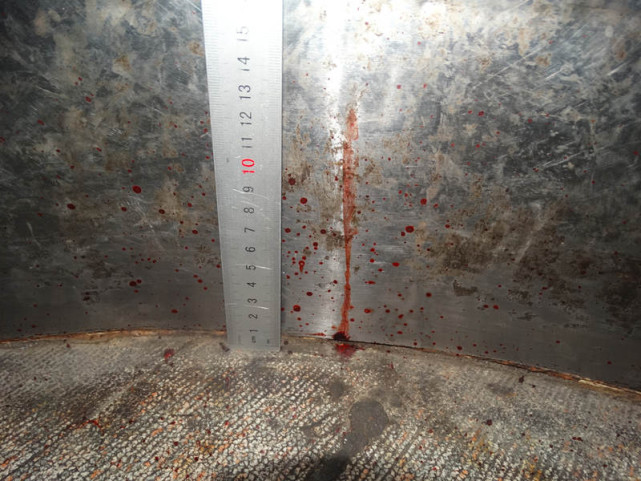 为争抢女服务员 常德两涉恶团伙持刀枪火拼