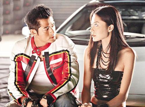 熊黛林|继郭富城为方媛庆生后，熊黛林也晒全家福为丈夫庆生，低调温馨