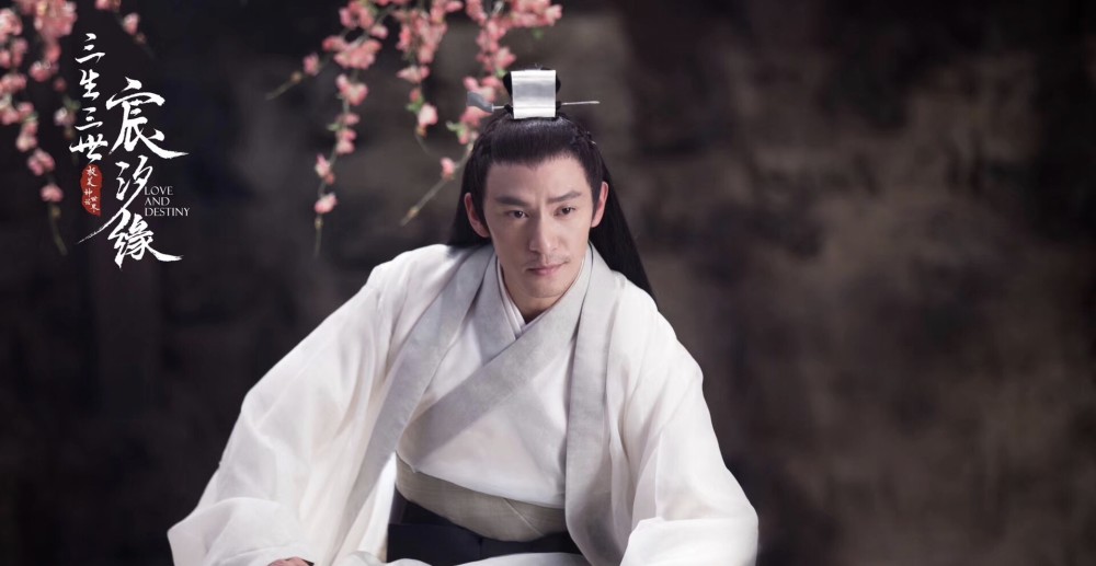 倪妮张震新剧公布剧照,网友:模仿杨幂赵又廷,不