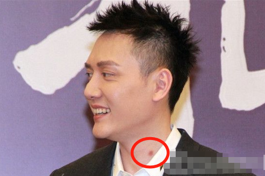 穿裤子我只服窦骁键盘穿在身上筷子腿飘屏网友双龙入洞