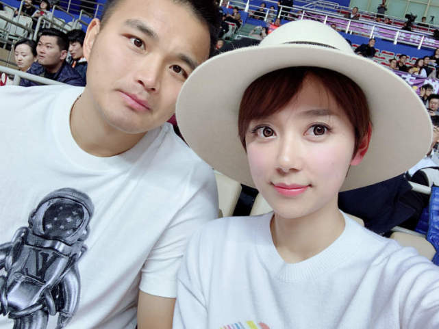 两室一厅月租2500元|郭佳妮|中甲联赛|上海申花|邱盛炯