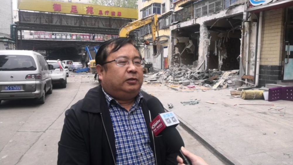 4月19日—4月21日,在区领导王文玉,胡道宏的带领下,相关执法部门