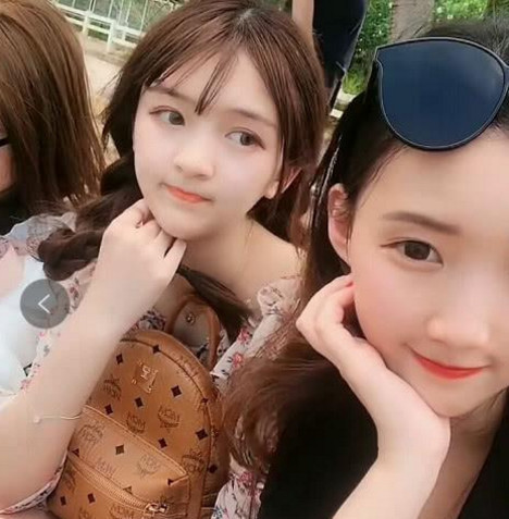 全网懵了!套璐璐允恩的合照曝光,谁颜值更高一目了然,乐乐亏了