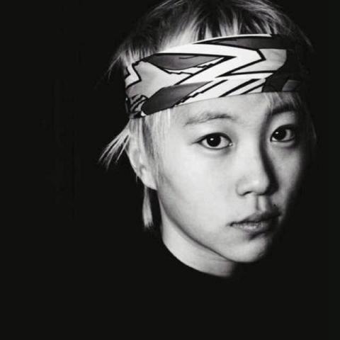 寇静童22岁处女作获奖,最佳女配角实至名归,王菲基因强大