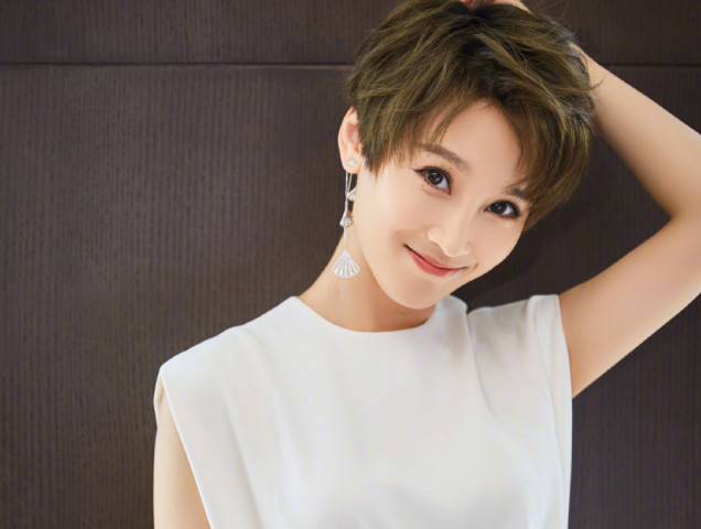 王俊凯新综艺终于来袭,嘉宾简直神仙阵容,熬夜