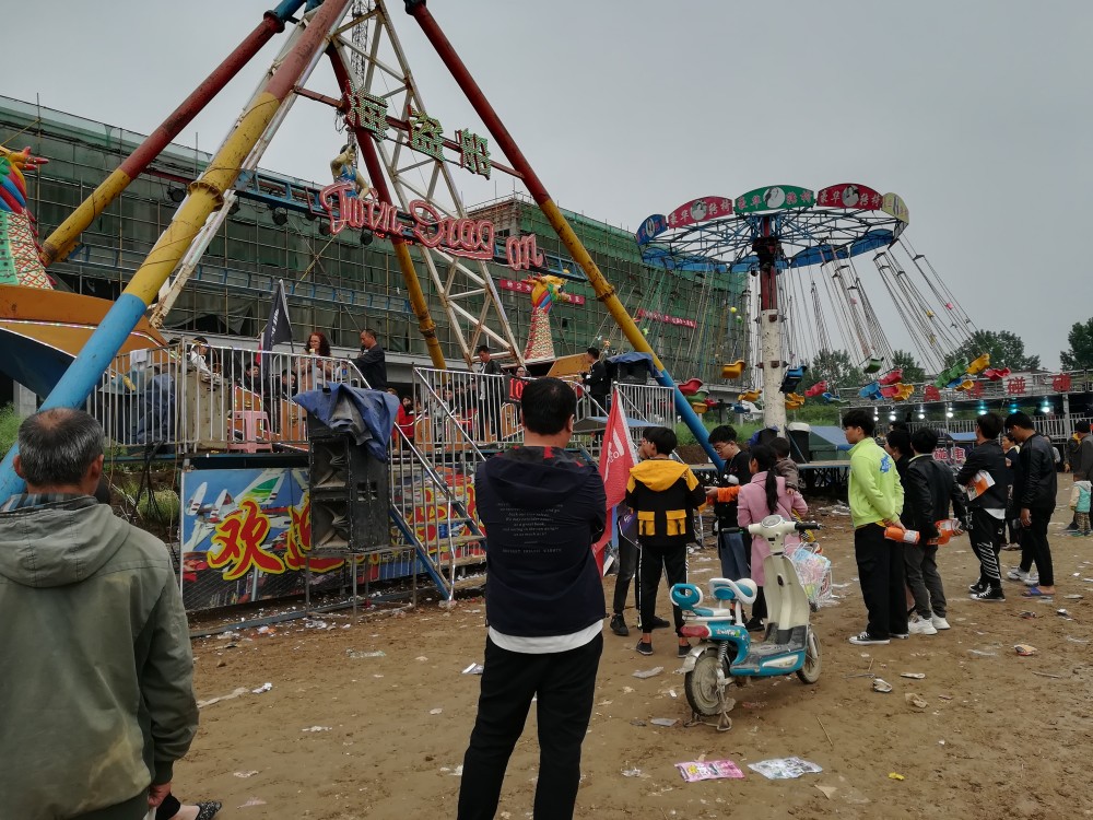 邓州市农历三月十八文化物资交流大会开始啦