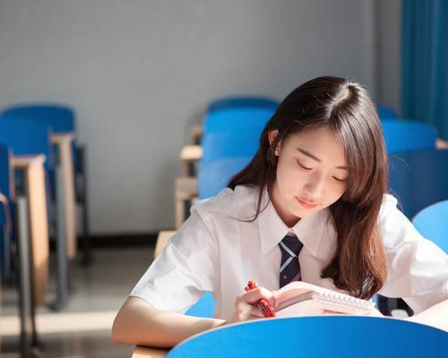 三本还不如专科 多数人被 蒙在鼓里 看清这2点让你轻松选择