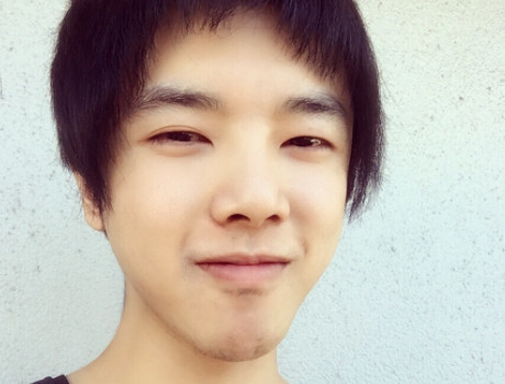 有一种"整容"叫华晨宇留胡子,粉丝看到后炸锅:难以置信!