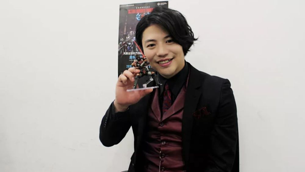 青柳尊哉 :今后我更想演正义的英雄