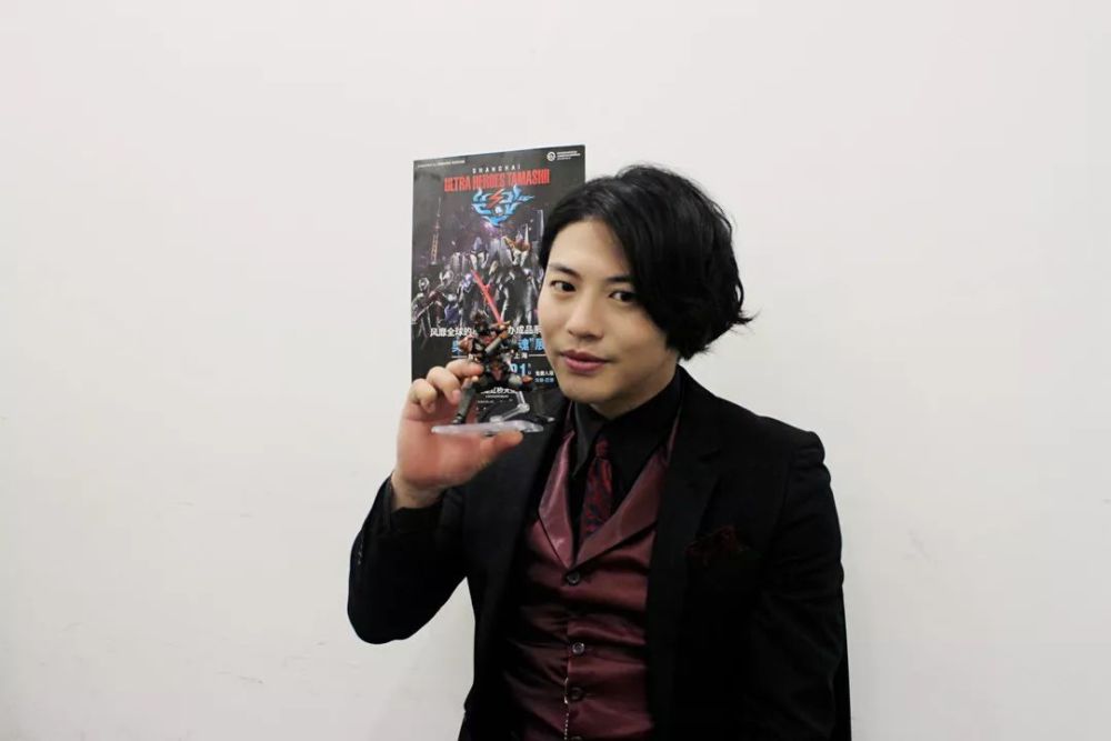 青柳尊哉 :今后我更想演正义的英雄