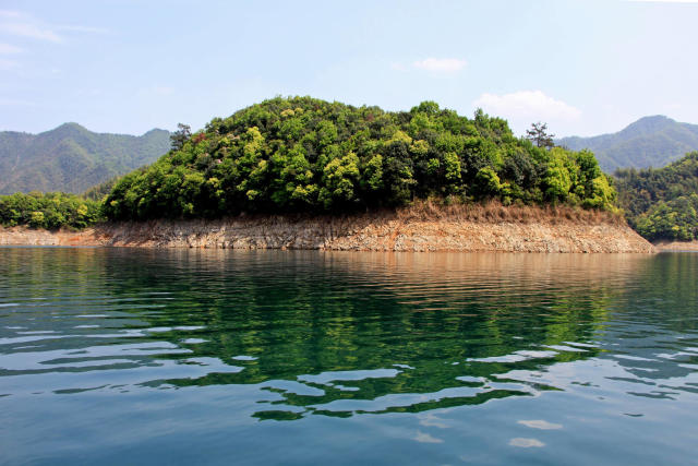 安徽一座被忽視的湖,87版紅樓夢的取景地,被譽為東方日內瓦湖