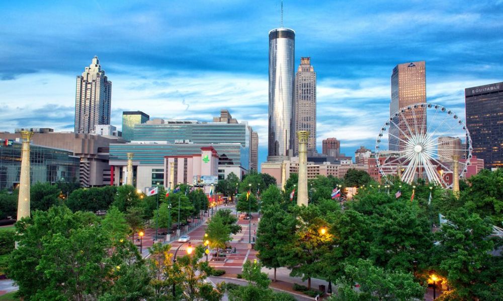 之一,是美国第9大都市区,亦是美国佐治亚州首府和最大的工商业城市