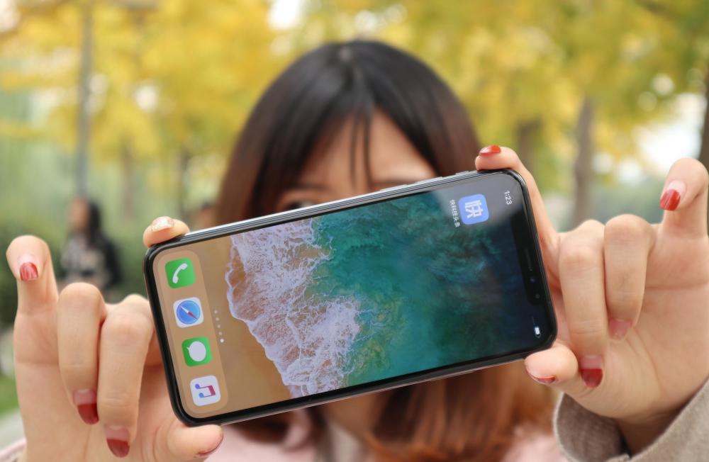 iphone11实机体验:拍照续航都很强,但这一缺陷太致命!
