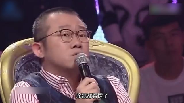 在《完美告白》的节目中,就有一个保洁阿姨,因为工作出众,受到了年轻