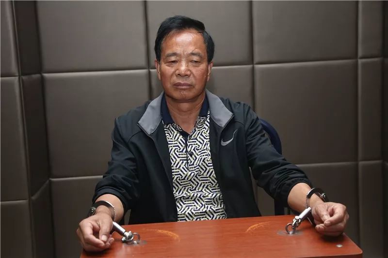 通海警方关于征集张广辉等人违法犯罪线索的通告