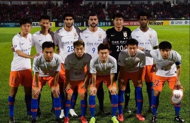 鲁能亚冠登顶打出赛季最佳表现 赛程密集体能