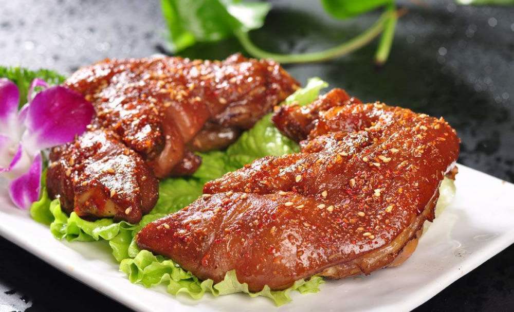 据说是价值5万元的"烤猪蹄配方",朋友卖给我2万,值吗?