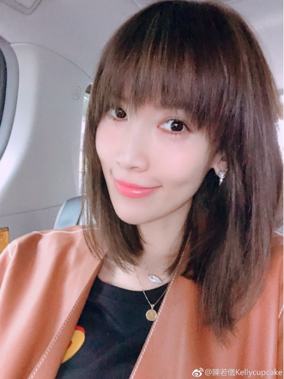 林志颖娇妻太美!晒与大儿子合照,身材颜值都超高