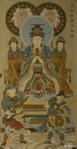 打开腾讯新闻,查看更多图片 >妈祖宝诰志心皈命礼,普陀胜境,兴化湄州.