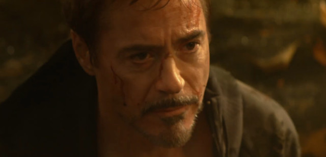 复联4剧情吐槽:钢铁侠原本不用牺牲,穿越时间