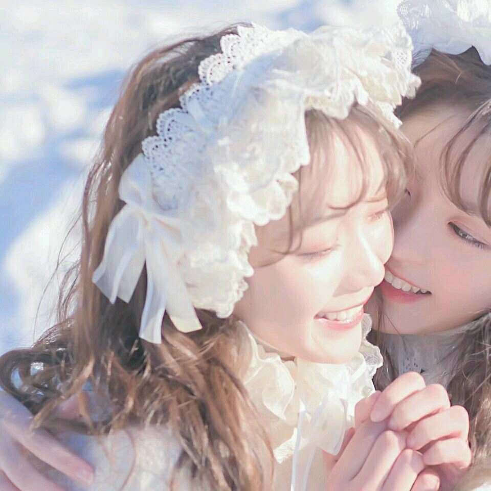 超火·零零后·闺蜜头像:生错性别,不然实力撩妹