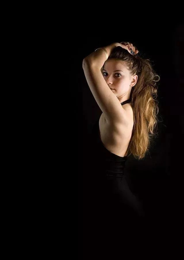 纯干货 摄影压光技巧 拍出背景暗 主体亮的照片 腾讯新闻