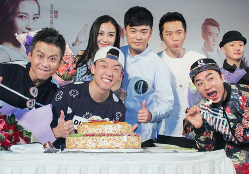 跑男开播,看完第一期节目,网友:好怀念"天霸动霸tua"组合