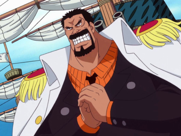 海贼王:卡普一拳打倒熊猫人,满脸愤怒说道:别再藏了,洛克斯!