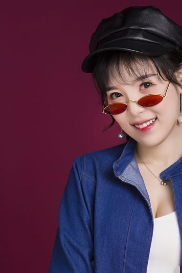 dnf第一美女主播晴子,即将迎来虎牙首秀,人气能与旭旭比吗?