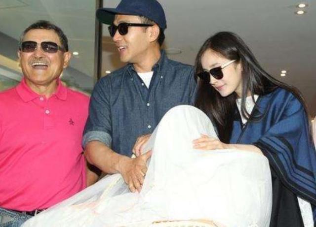 刘诗诗生了!吴奇隆发微博,一眼看出生的是男孩