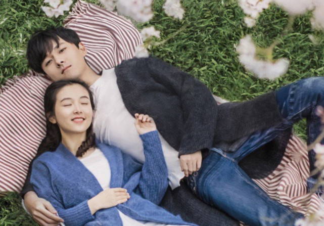 我只喜欢你乔一观潮是兄妹戏外却反转两人差距让人意外