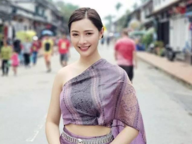 在老挝,100元人民币能享受哪些服务?美女导游:变身土豪!