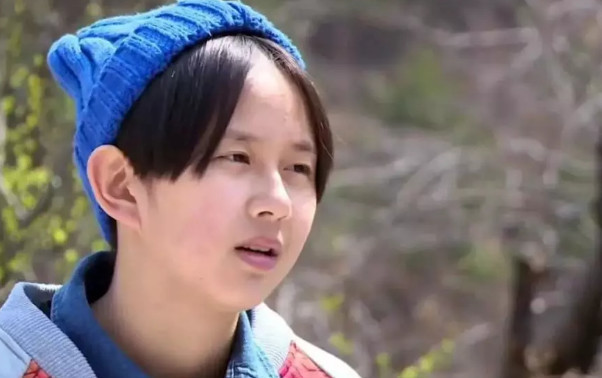 变形计当初的假小子刘珊4年过去了现如今美成这样