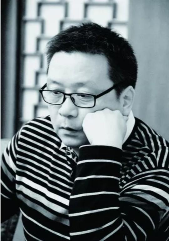 李云 显然,踏上诗歌之旅或者文学征程,就是踏上一