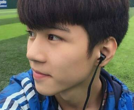 变形计:还记得农村女孩王红林吗?节目结束,却养了一身公主病!