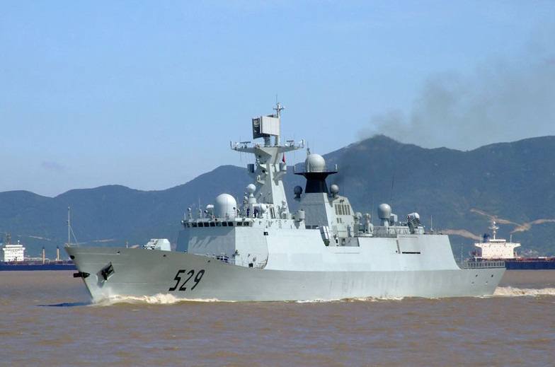 中国海军的音乐台雷达,是否可以让导弹攻击地球曲率之外的敌舰