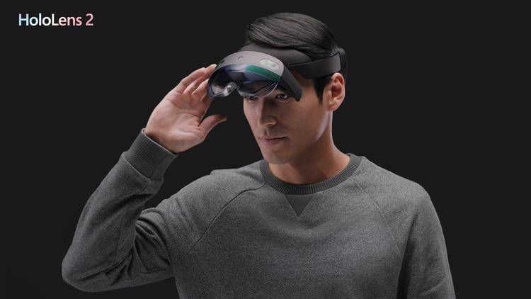 HoloLens 2 | Microsoft