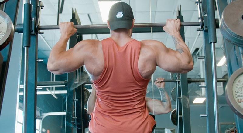 不要小看引体向上,你和高手之间的差距就在这